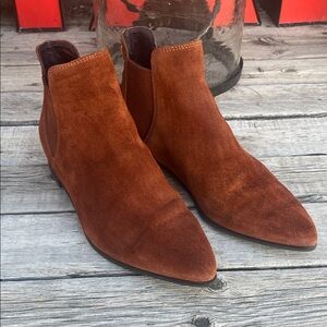 Cole Haan Suede Chelsea Boots - Brown like new